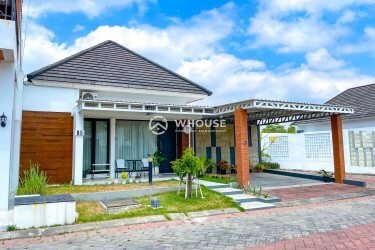 rekomendasi-sewa-villa-di-jogja-terbaik-whouse-safa